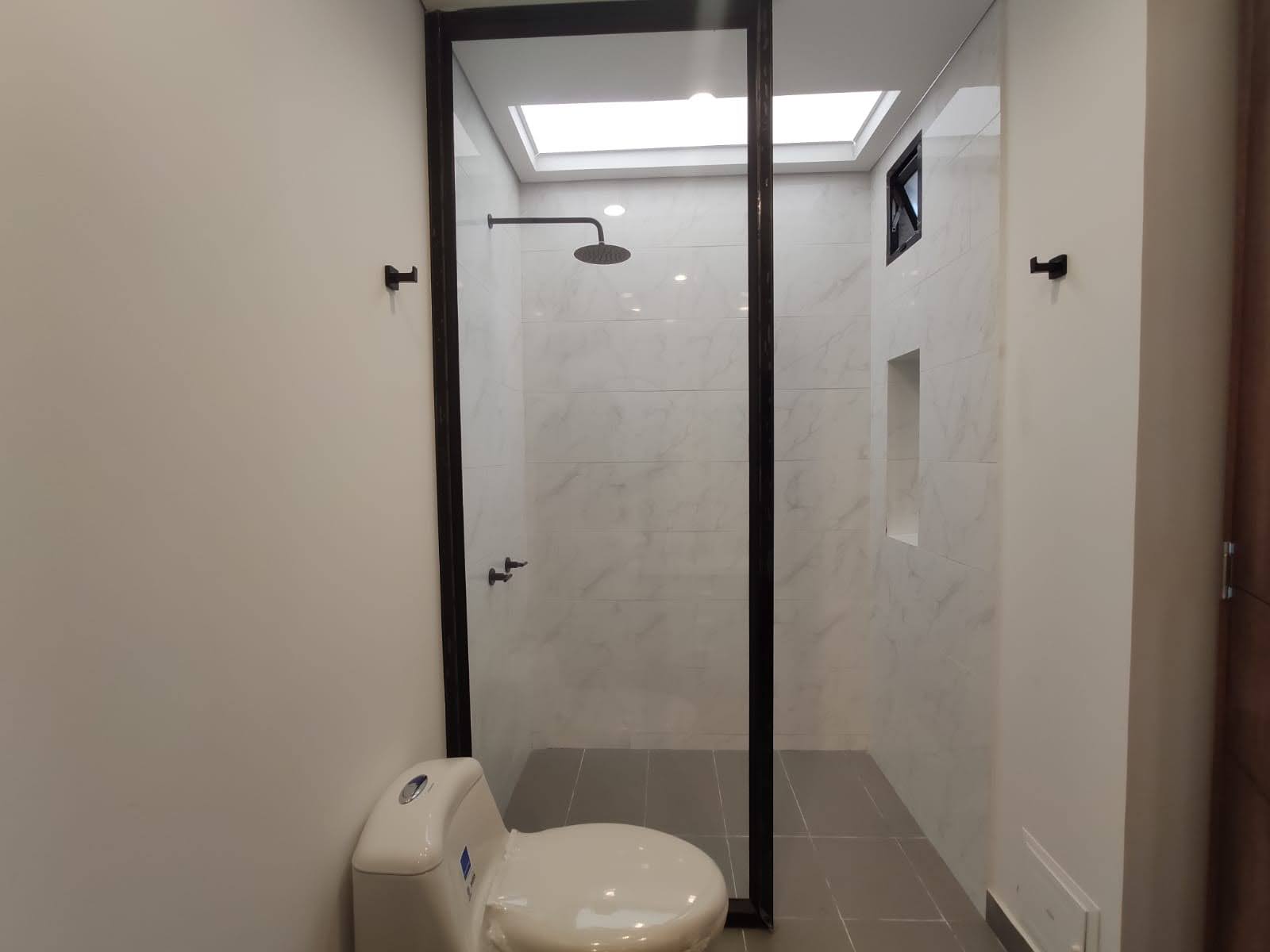 54b1d1f8-8c3c-4b8f-8d51-398ab0790a12