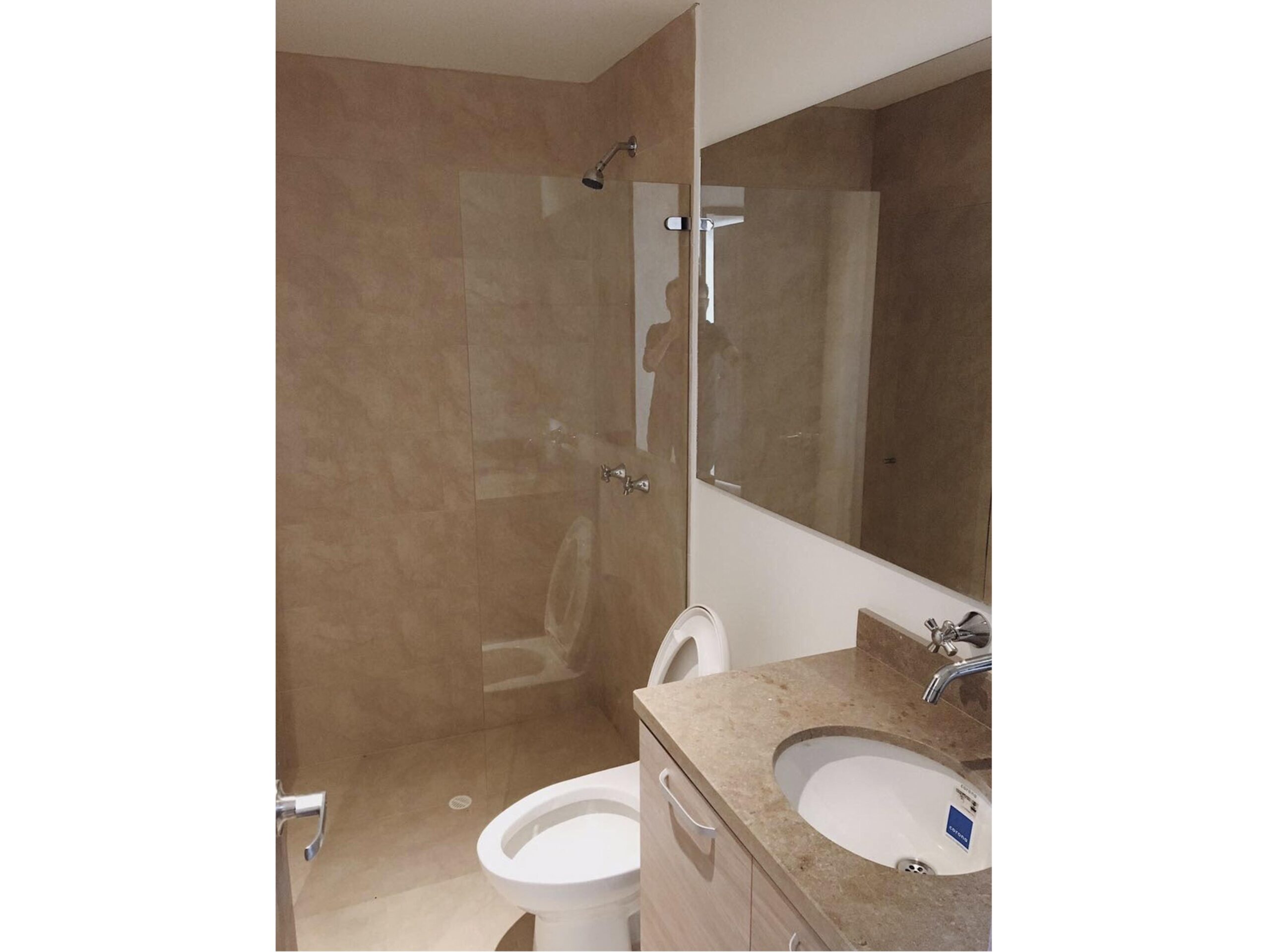 IMG_1910_0001_IMG_0243