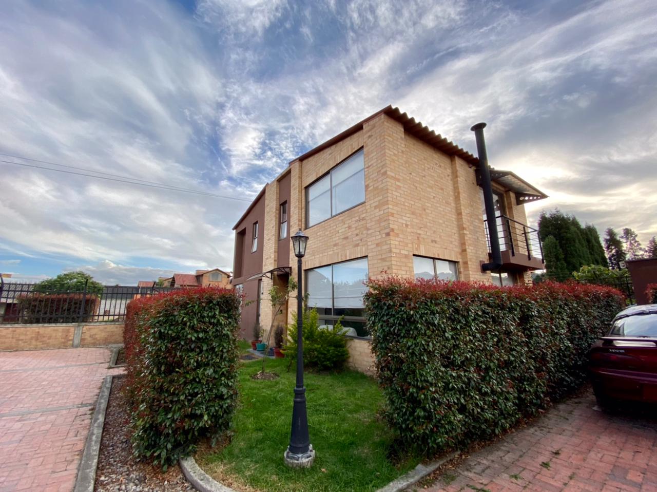 WhatsApp Image 2021-04-19 at 5.44.21 PM